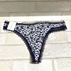 Calvin Klein Flourish Modal Navy White Animal Print Lace Thong NEW Large NWT